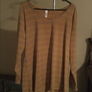 LulaRoe Lynnae Top